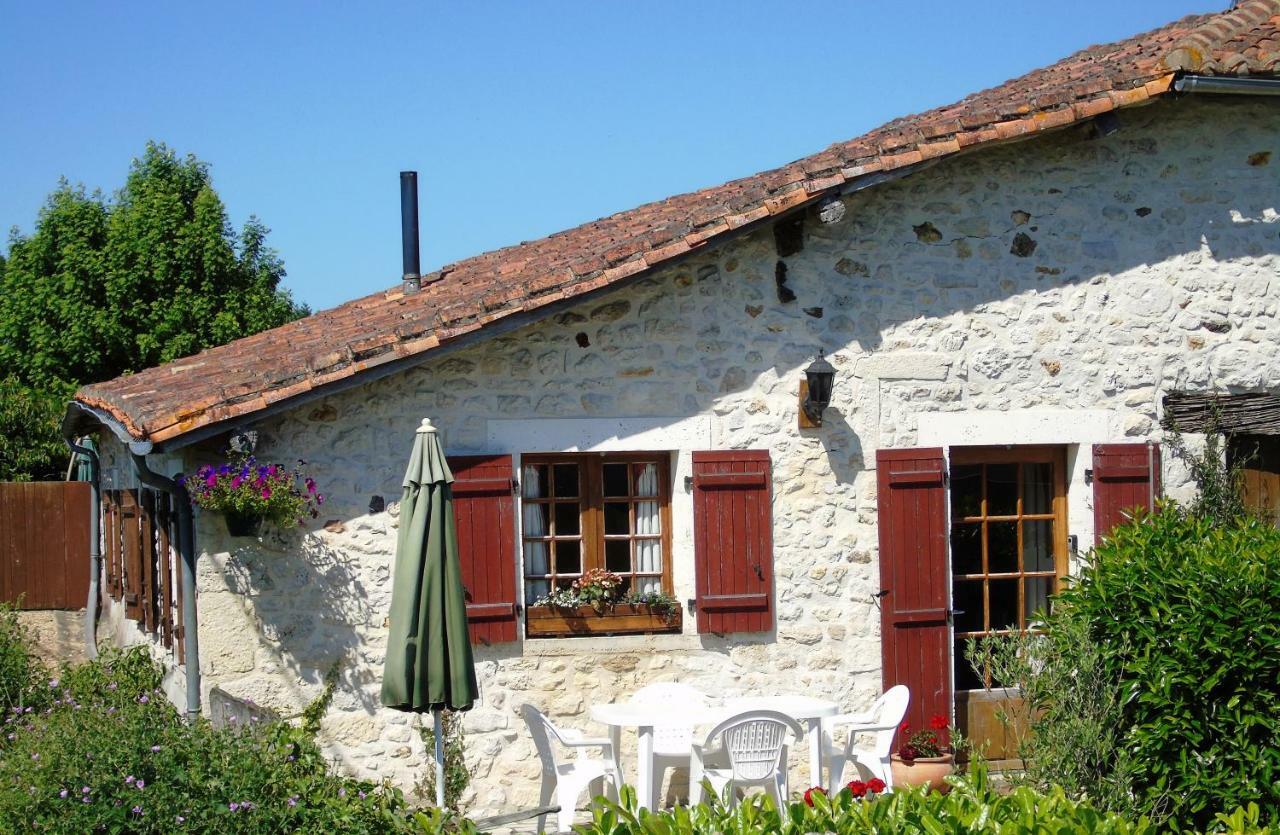 Gîte Chez Marot Varaignes Kültér fotó